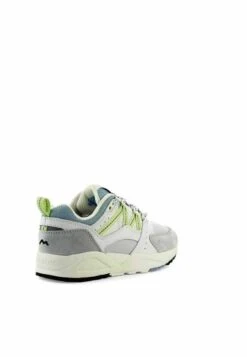 Karhu Sneakers Laag - Grigio Chiaro -Mode Kledingwinkel 736bb6bfa87943a7bfcd483d1496c50e