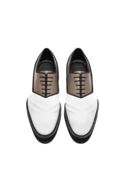 Wyn - Veterschoenen - Off White -Mode Kledingwinkel 740a3305980d44dca8146146dc180a73