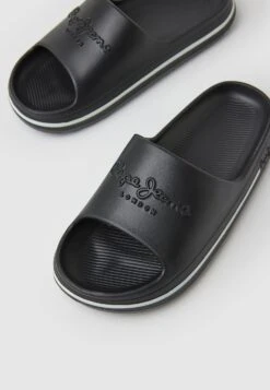 Pepe Jeans Beach Slide - Badslippers - Black 14 Pepe Jeans Beach Slide - Badslippers - Black -Mode Kledingwinkel 766a0699f37d4464ab3404a379c40be6