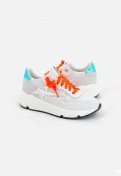 Blandina - Sneakers Laag - Grey -Mode Kledingwinkel 7939853f341448fbba161ddd64f43d3e