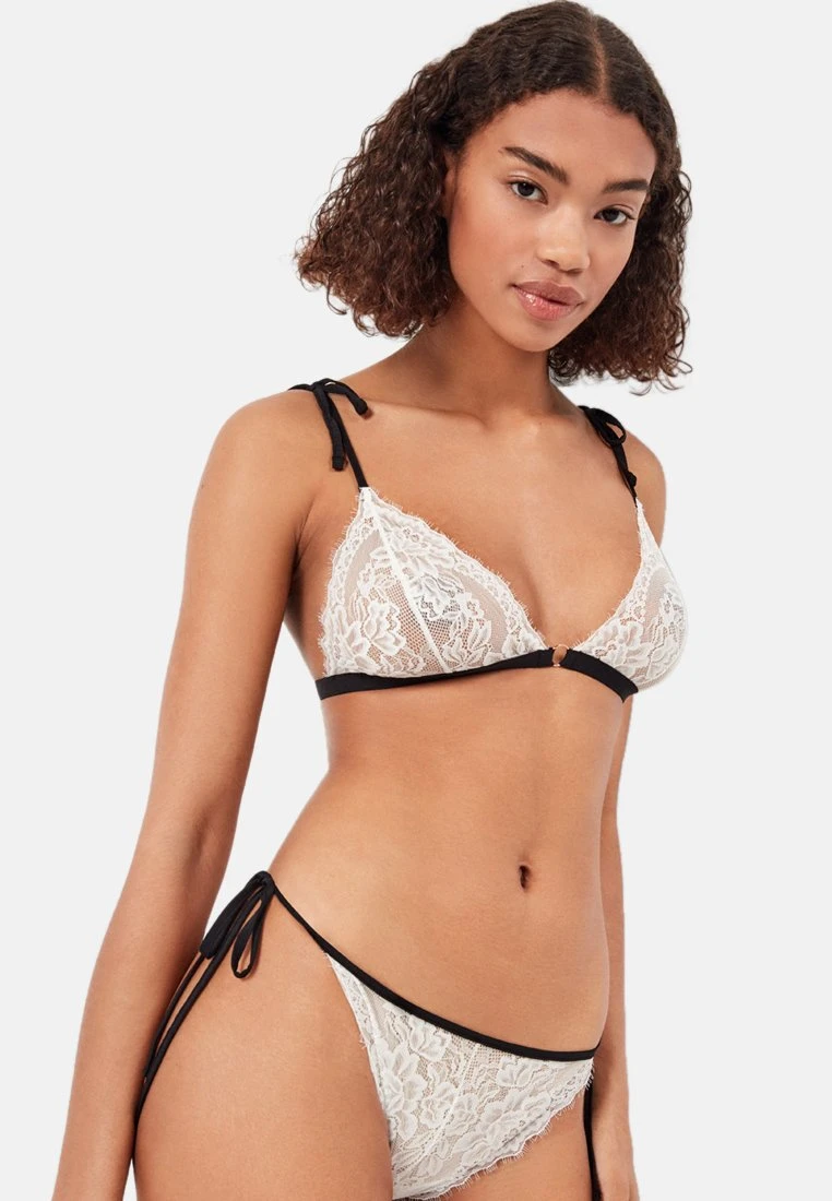 Triangel Bh - White 3 Triangel Bh - White