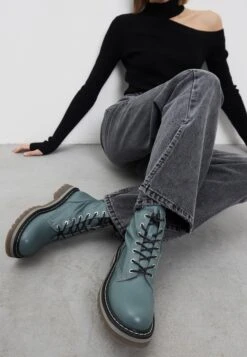 Enkellaarsjes Met Plateauzool - Sea 21 Enkellaarsjes Met Plateauzool - Sea -Mode Kledingwinkel 7ab7f44719304f969fb583945a305506