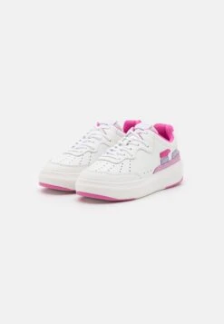 Emporio Armani Sneakers Laag - White/Pink 11 Emporio Armani Sneakers Laag - White/Pink -Mode Kledingwinkel 7acedb5760d64cf6a3bf2dbb4d65d1ed