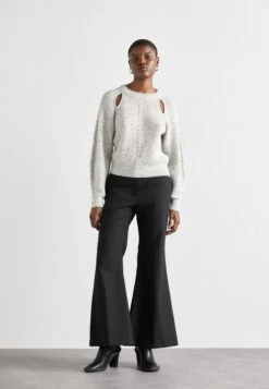 Designers Remix Verona - Trui - Grey 11 Designers Remix Verona - Trui - Grey -Mode Kledingwinkel 7bf907385e304eaf81382d45e8ffa6ad