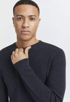 Blend Bhcodford Crew - Trui - Black -Mode Kledingwinkel 7c91fe1dbed741a6924a1fcc24f70191