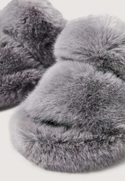 Oysho Muiltjes - Grey -Mode Kledingwinkel 7cca9beadb174a369a27bd2bf88fb47e