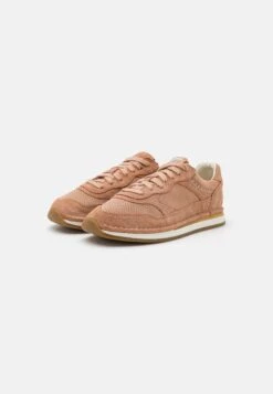 Clarks Craftrun- Sneakers Laag - Warm Beige -Mode Kledingwinkel 7ce37aa100ce48f0990a8f89db1725c7