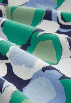 Tom Tailor With Smocking Detail - Jurk - Green Flower Design -Mode Kledingwinkel 7f504e9a267340a780d6076be7598503