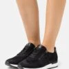 Gabor Sneakers Laag - Schwarz -Mode Kledingwinkel 8278294dd6034b87860971617432f6cd