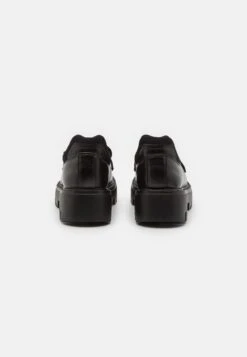 N°21 Loafers - Instappers - Black 10 N°21 Loafers - Instappers - Black -Mode Kledingwinkel 82db0eedc1b045d1a2adfe6ad9d27f34