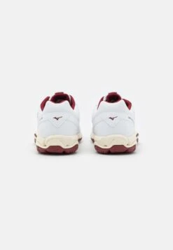 Mizuno Wave Phantom 3 - Volleybalschoenen - White/Cabernet/Gold -Mode Kledingwinkel 850374e25e314f66951b085dac732afa