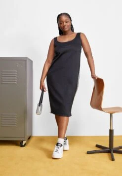 Adidas Originals Superstar Millencon W - Sneakers Laag - Cloud White Cloud White Core Black -Mode Kledingwinkel 8624b26d4fc54a6dbb8664a534940f90