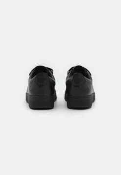 Fitflop Rally- Sneakers Laag - All Black -Mode Kledingwinkel 86879ec389224b0c81b87fd3b2c3b938