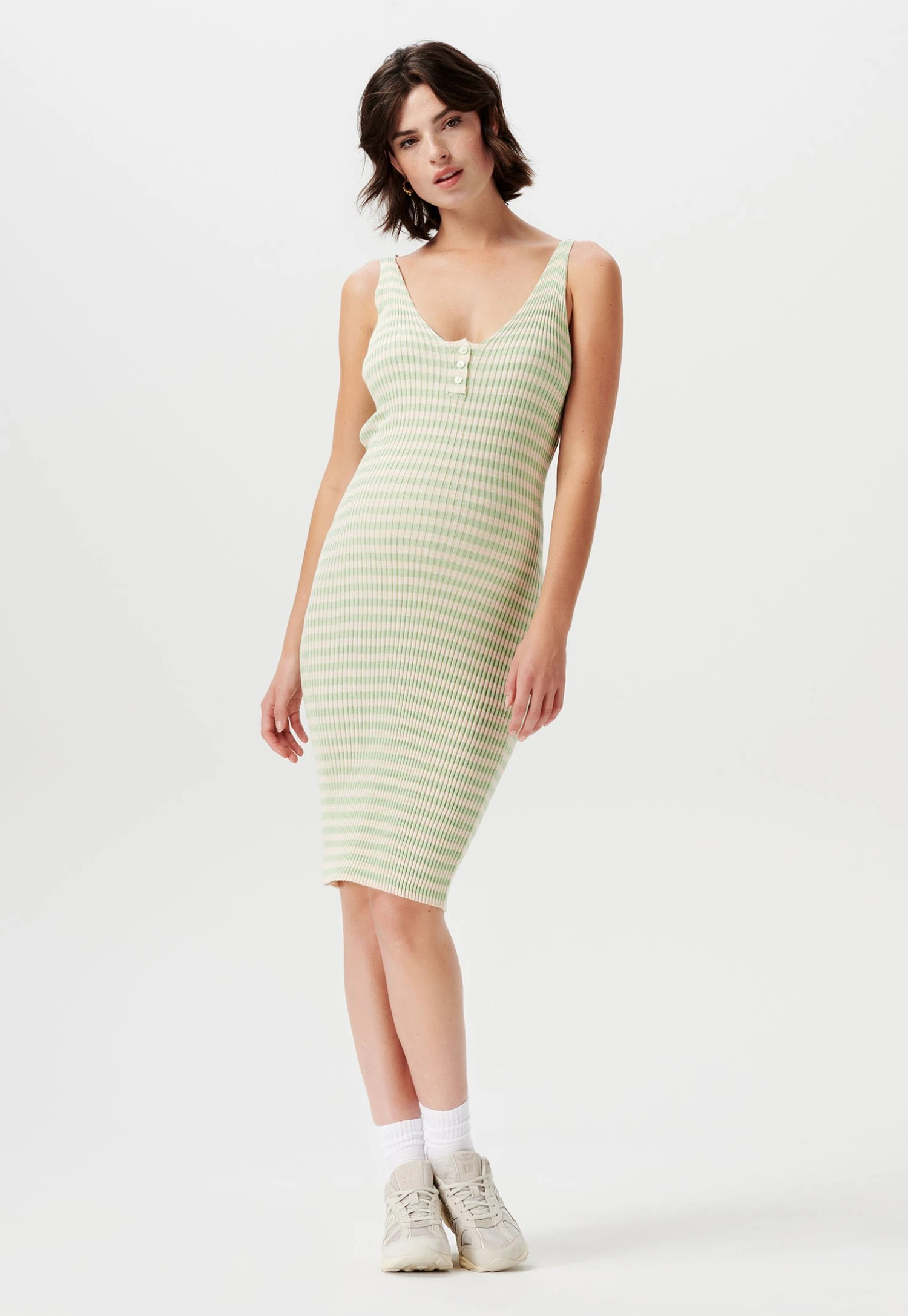 SUPERMOM Hebron - Gebreide Jurk - Bok Choy 3 SUPERMOM Hebron - Gebreide Jurk - Bok Choy