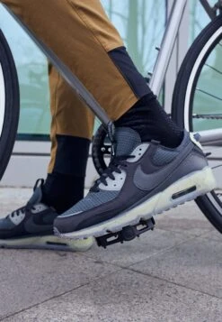 Nieuwe uitgaven -Mode Kledingwinkel 8894e06b5c3f48199c18be38abad4c21