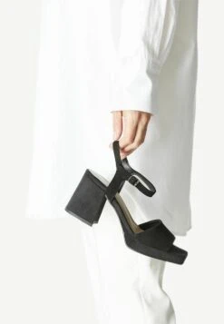 Tamaris Sandalen Met Plateauzool - Black