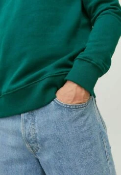 Jack & Jones Jjestar Basic Crew Neck - Sweater - Storm -Mode Kledingwinkel 8981f0cfe87b4198bb34a379014bc485