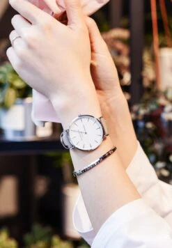 Southfields Modern - Horloge - Grau Silber