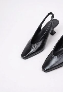 Valeska - Klassieke Pumps - Black 13 Valeska - Klassieke Pumps - Black -Mode Kledingwinkel 8ec6d3096fdc4e39ac0d32ea1ecc0d0d