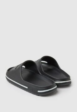 Pepe Jeans Beach Slide - Badslippers - Black 12 Pepe Jeans Beach Slide - Badslippers - Black -Mode Kledingwinkel 8fd1aa723f9e4cb1a310bbba83741482