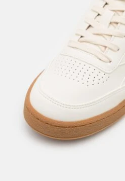 Modelo '89 Vegan - Sneakers Laag - Caramel -Mode Kledingwinkel 90a775c6dfa34f00a2d7e7f49e1a73bd