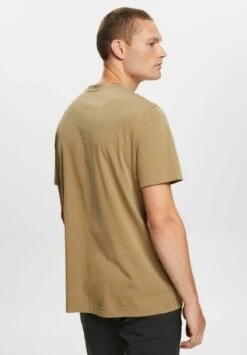 Edc By Esprit Rundhals Aus - T-Shirt Basic - Khaki Green 14 Edc By Esprit Rundhals Aus - T-Shirt Basic - Khaki Green -Mode Kledingwinkel 9454fe5cad0c416b868832dd2ebc9003