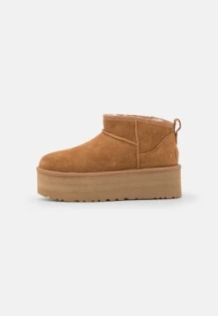 Ugg Classic Ultra Mini Platform - Enkellaarsjes Met Plateauzool - Chestnut -Mode Kledingwinkel 9c0c54e84ad64ed7af3e851415ba69f5