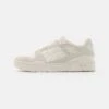 Puma Slipstream Blank Unisex - Sneakers Laag - Frosted Ivory -Mode Kledingwinkel 9c7f74cb7620486bb665f5d32eaefcdc