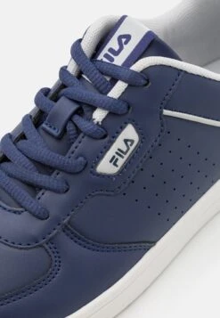 Fila C. Court Unisex - Sneakers Laag - Medieval Blue/Gray Violet 13 Fila C. Court Unisex - Sneakers Laag - Medieval Blue/Gray Violet -Mode Kledingwinkel 9d867819fd204ea580a0ab8b5ecbd352