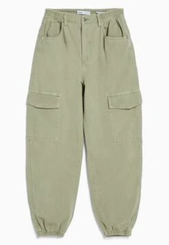 BERSHKA With Gathered Waist And Pockets - Cargobroek - Green -Mode Kledingwinkel 9de72a2bd6a147a485274c987fe204ec