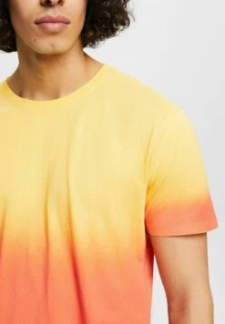 Edc By Esprit Zweifarbig Blass Gefärbtes - T-Shirt Print - Light Yellow -Mode Kledingwinkel 9f8133a2ee2e4f37a4761544097bf44f