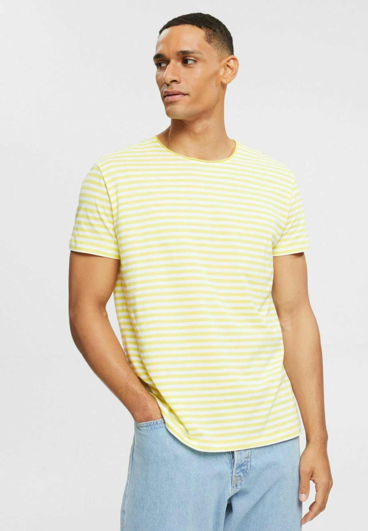 ESPRIT Icon - T-Shirt Print - Bright Yellow 3 ESPRIT Icon - T-Shirt Print - Bright Yellow