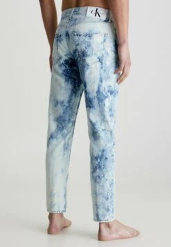 Calvin Klein Jeans Bleached Dad - Slim Fit Jeans - Denim Medium -Mode Kledingwinkel a65152bbaf97430fae52fd2526007ad1