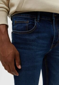 PULL & BEAR Jeans Skinny Fit - Dark Blue Denim -Mode Kledingwinkel b2526bbee53649eabadeb7b1fc99221a