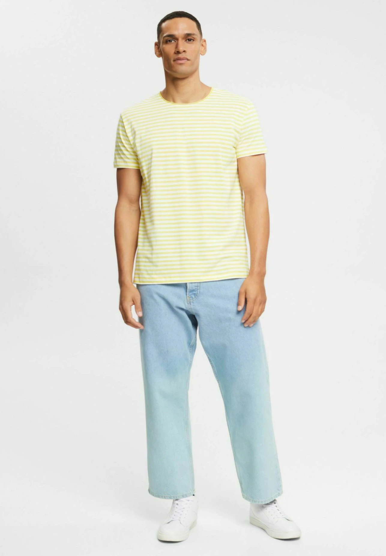 ESPRIT Icon - T-Shirt Print - Bright Yellow 4 ESPRIT Icon - T-Shirt Print - Bright Yellow - Afbeelding 2