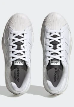 Adidas Originals Superstar Millencon W - Sneakers Laag - Cloud White Cloud White Core Black -Mode Kledingwinkel b2af15273d4e44e89bf20baf699f0df9