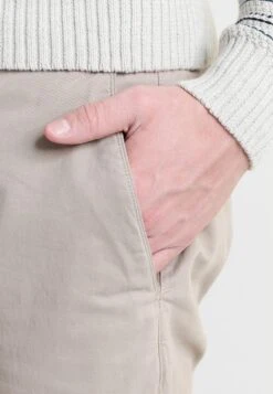 Marc O'Polo Malmö - Chino - Soybean -Mode Kledingwinkel b445cb896c054ae5883a4b98f9fdb199