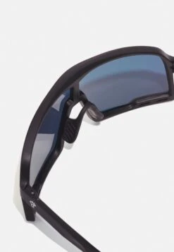 CHPO Henrik Unisex - Zonnebril - Black/Red 8 CHPO Henrik Unisex - Zonnebril - Black/Red -Mode Kledingwinkel b7cda429179a4d5ba4ed53dd6fc7d4de