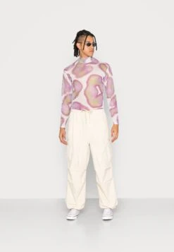 Jaded London Oversized Parachute Pants - Cargobroek - Stone -Mode Kledingwinkel b9f995a722144299afd4577bb242afff