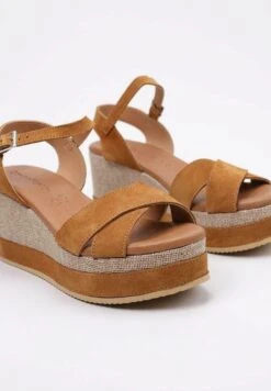 Loranda - Sandalen Met Sleehak - Camel -Mode Kledingwinkel ba5559ffaee14c5891b16f6be0923729