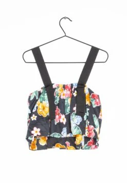 Nieuwe uitgaven -Mode Kledingwinkel ba7efb7d0e0143758d02fdd859f2225e