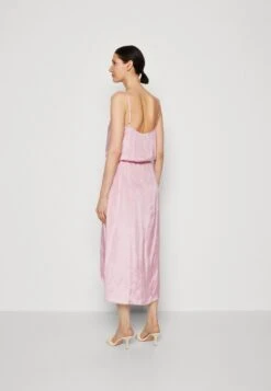 Lollys Laundry Cocktailjurk - Pink -Mode Kledingwinkel bbafd8fe0cec487ea159f40a580569a7