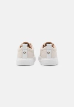Calvin Klein Vulc- Sneakers Laag - Neutral Mono -Mode Kledingwinkel bcd81ded2d034fe79bc4de9242bde6a1