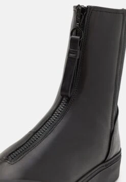 Emporio Armani Boot - Enkellaarsjes Met Plateauzool - Nero -Mode Kledingwinkel bea069bce1c546079615c5fd6eb69ff7
