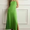 Next One Shoulder Standard - Maxi-Jurk - Green 1 Next One Shoulder Standard - Maxi-Jurk - Green -Mode Kledingwinkel c1dfa11ce94641b3bb98f7b068ede70c