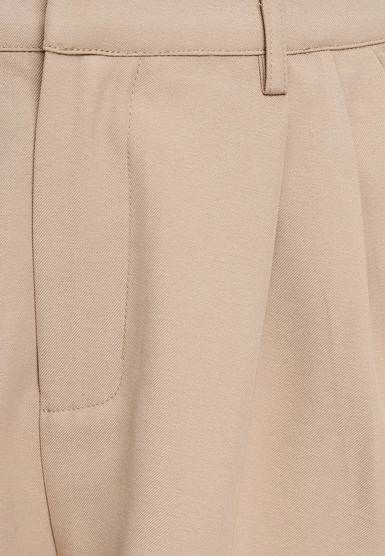 Calli Revel- Shorts - Beige 8 Calli Revel- Shorts - Beige - Afbeelding 6