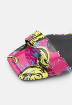 Sandalen - Hot Pink/Multi-Coloured -Mode Kledingwinkel c299dc46064a47628bc1ee7f2d8fb7b3