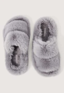 Oysho Muiltjes - Grey -Mode Kledingwinkel c2d191ed63ec47649a2601c75064912c