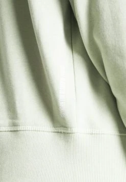 DRYKORN Bradley - Sweater - Green 11 DRYKORN Bradley - Sweater - Green -Mode Kledingwinkel c2fc1b1aa5cf4541b5f1e4fbc8eba708