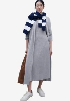 ADOLFO DOMINGUEZ V-Shaped Crew Neckline Long - Etui-Jurk - Black And White